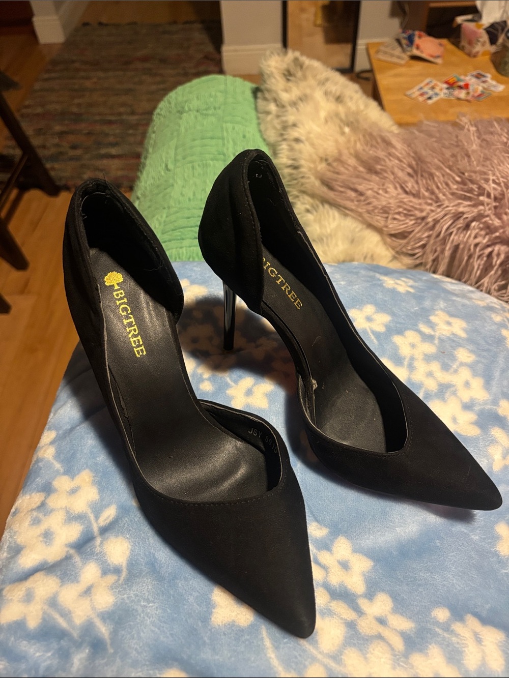BigTree Women's Black Pointed Toe Stiletto Heels - Classic Evening Pump